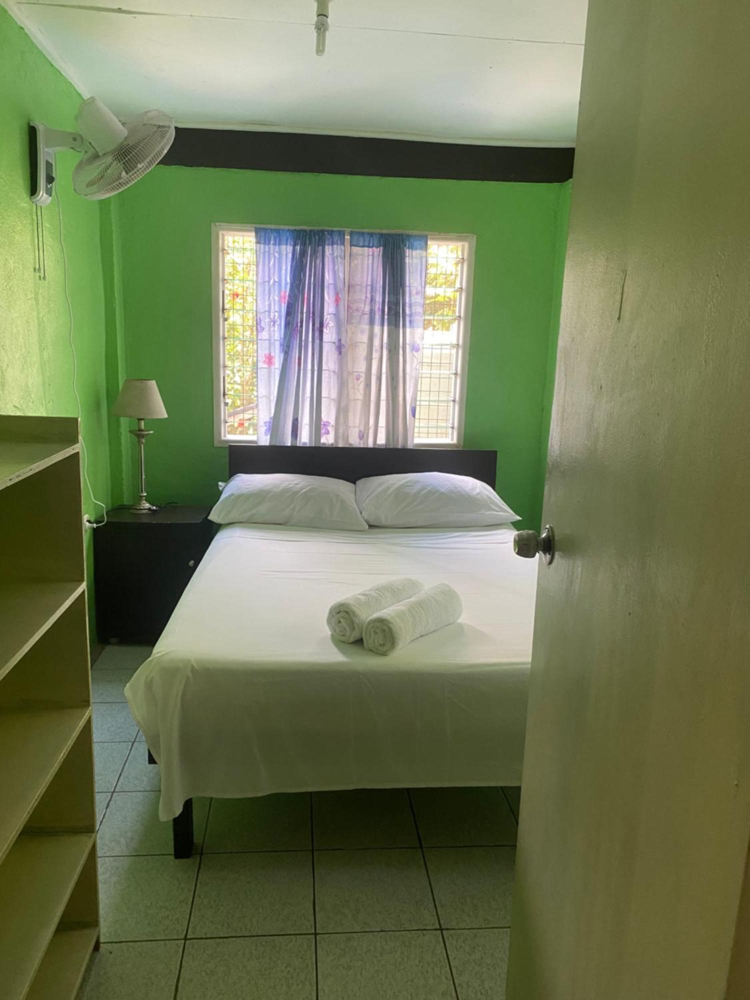 Island Home Honiara Exterior foto